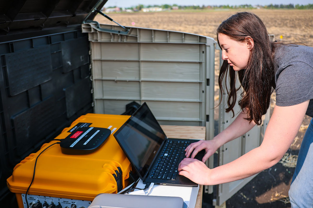 Smart farm researcher with nitrogen sensors